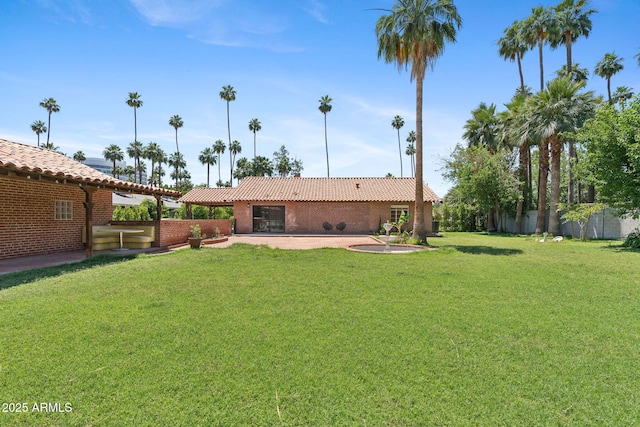 20 W Pasadena Ave, Phoenix, AZ 85013 - view of yard featuring a patio
