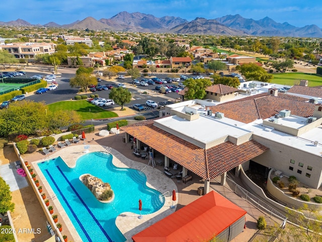 bird's eye view featuring a mountain view