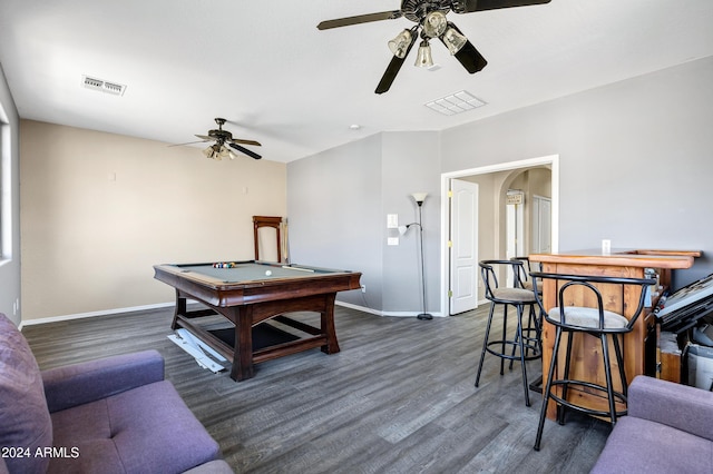 playroom with ceiling fan, dark hardwood / wood-style flooring, and billiards