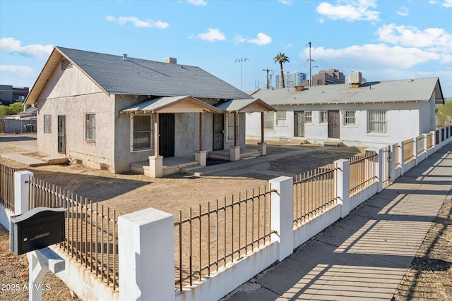 view of front of home