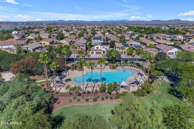 bird's eye view featuring a mountain view