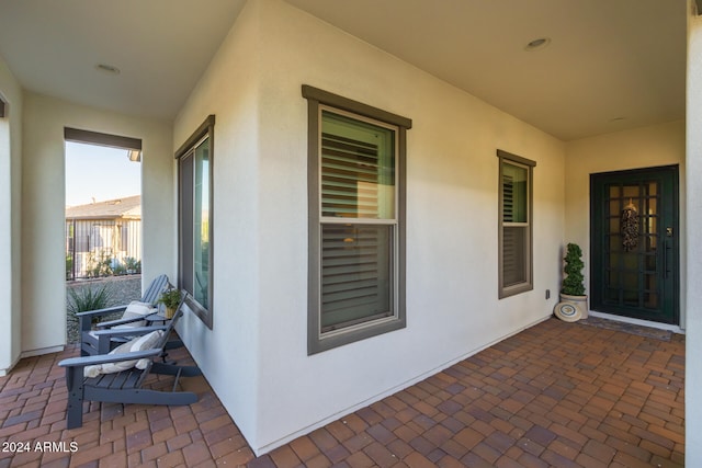 view of patio / terrace with a porch