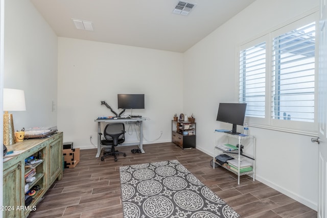 office area featuring light wood-type flooring