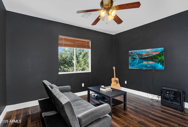 941 E Stirrup Ln, San Tan Valley, AZ 85143 - living room featuring wood finished floors and ceiling fan