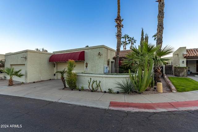 view of front of house featuring a garage