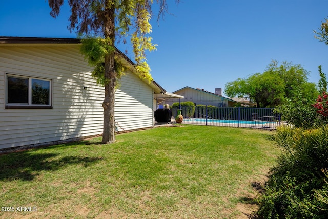 15212 N 37th Ave, Phoenix, AZ 85053 - view of yard with fence and a fenced in pool