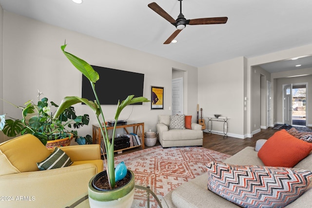 4240 Blacksmith Way, Wickenburg, AZ 85390 - living room featuring ceiling fan, recessed lighting, wood finished floors, and baseboards