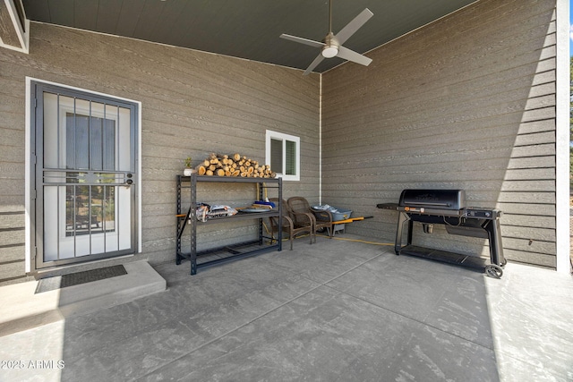 460 S Mountaine Pines Ave, Show Low, AZ 85901 - view of patio / terrace with a grill and ceiling fan