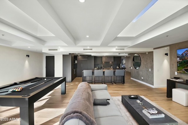 game room with sink, light hardwood / wood-style flooring, and billiards