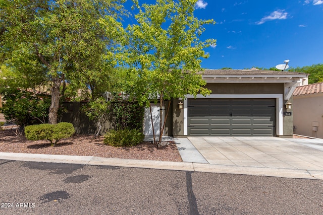 view of front of home featuring a garage