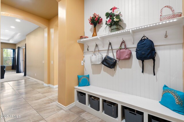 2285 E Mead Dr, Gilbert, AZ 85298 - mudroom featuring arched walkways, baseboards, and recessed lighting