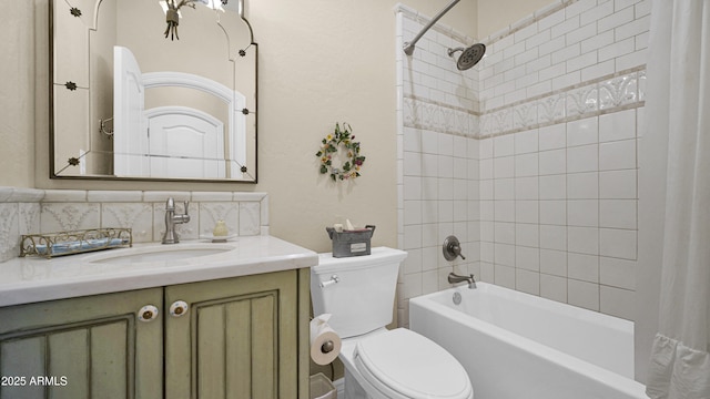 bathroom featuring shower / bathtub combination with curtain, backsplash, vanity, and toilet