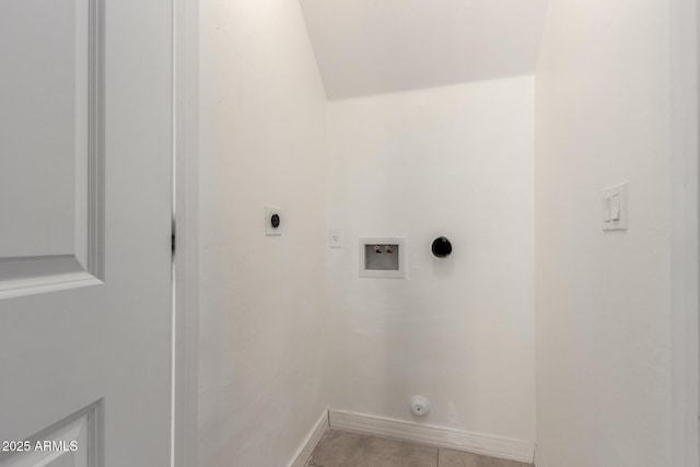 2000 N 36th St Unit 19, Phoenix, AZ 85008 - washroom featuring hookup for a washing machine, electric dryer hookup, hookup for a gas dryer, and tile patterned flooring