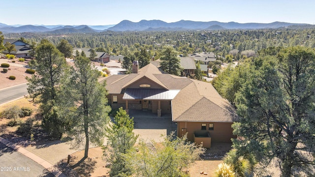 bird's eye view featuring a mountain view