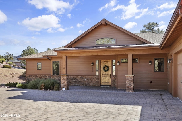 view of front of property