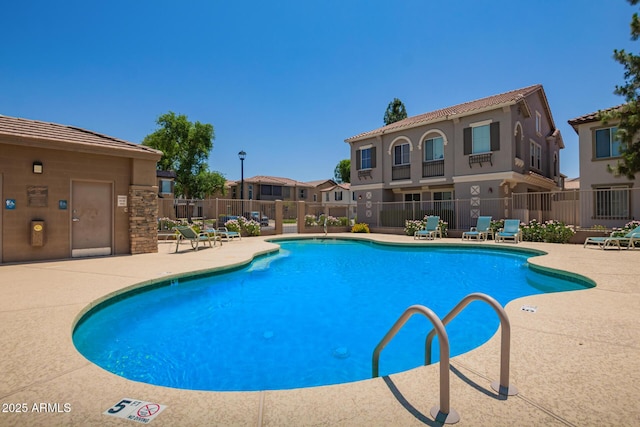 9233 E Neville Ave Unit 1127, Mesa, AZ 85209 - community pool featuring a patio area and a residential view