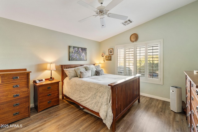 4674 E Alfalfa Dr, Gilbert, AZ 85298 - bedroom featuring lofted ceiling, baseboards, visible vents, and wood finished floors