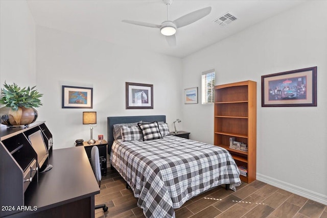 bedroom featuring ceiling fan