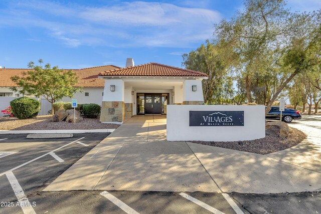 21616 E Calle De Flores, Queen Creek, AZ 85142 - community / neighborhood sign with uncovered parking