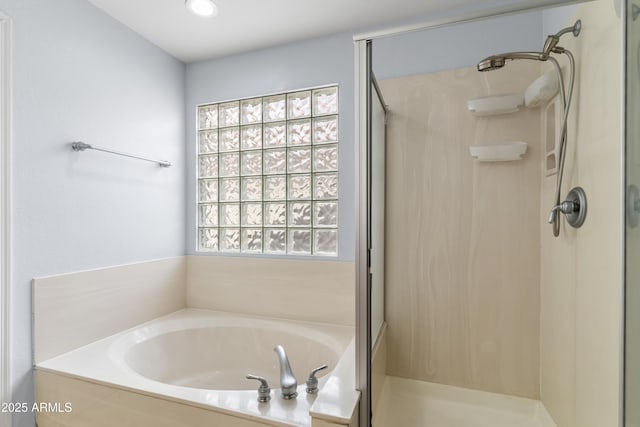 5755 W Harrison St, Chandler, AZ 85226 - full bath featuring a garden tub and a stall shower