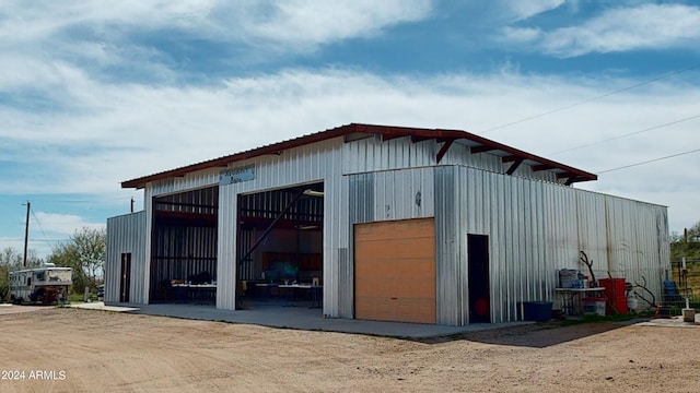 view of shed / structure