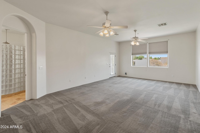 empty room featuring carpet