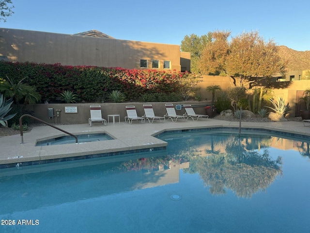 11752 N 135th Pl, Scottsdale, AZ 85259 - pool with fence, a community hot tub, and a patio