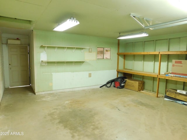 1019 E Granada Ave, Apache Junction, AZ 85119 - view of garage