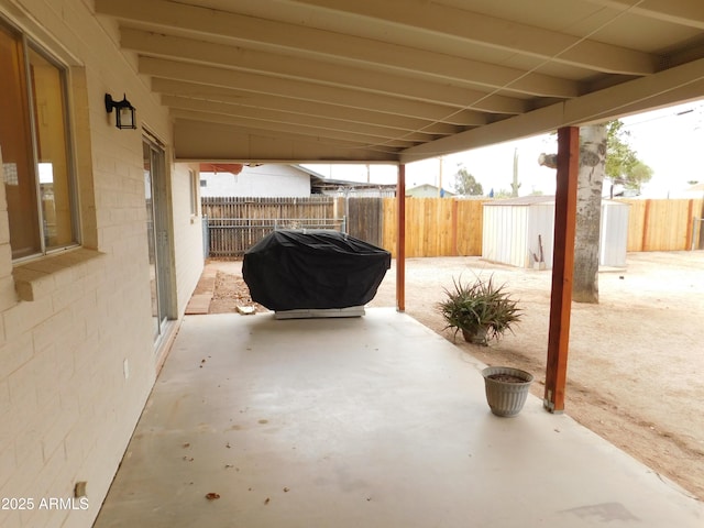 1019 E Granada Ave, Apache Junction, AZ 85119 - view of patio / terrace with grilling area