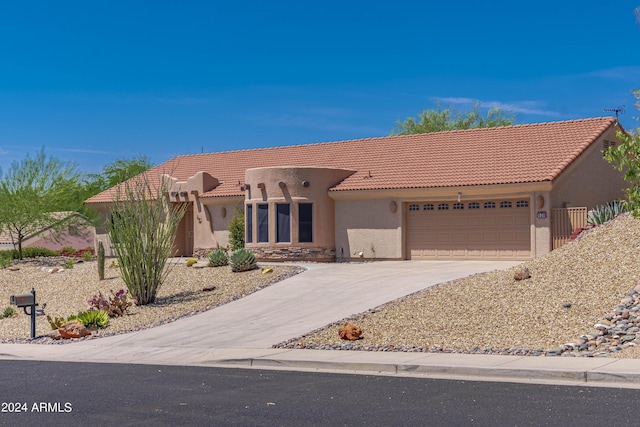 view of front facade with a garage