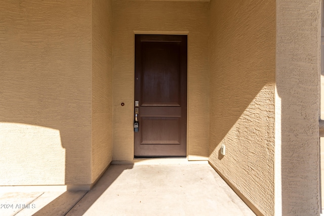 view of property entrance