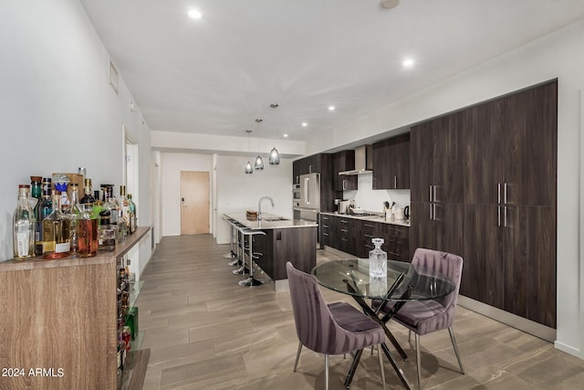 dining space with visible vents and recessed lighting