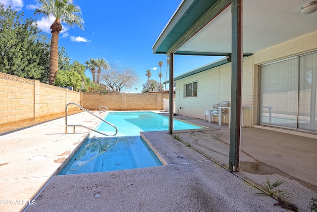 8326 E Valley View Rd, Scottsdale, AZ 85250 - view of pool featuring a patio area, a fenced backyard, and a jacuzzi