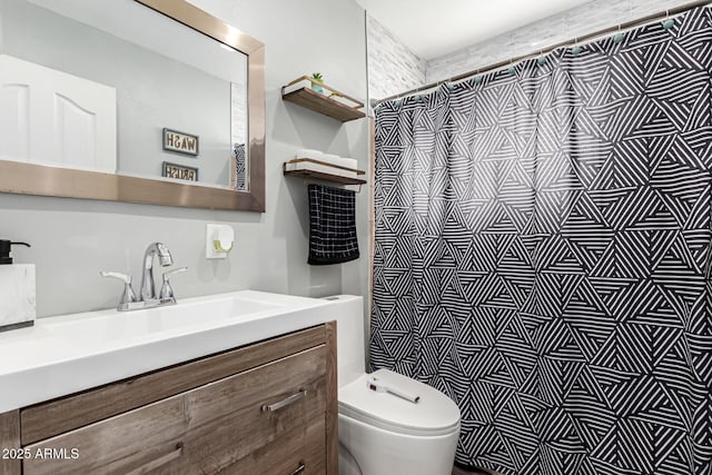 4408 N 29th Ave, Phoenix, AZ 85017 - bathroom with vanity, toilet, and a shower with curtain