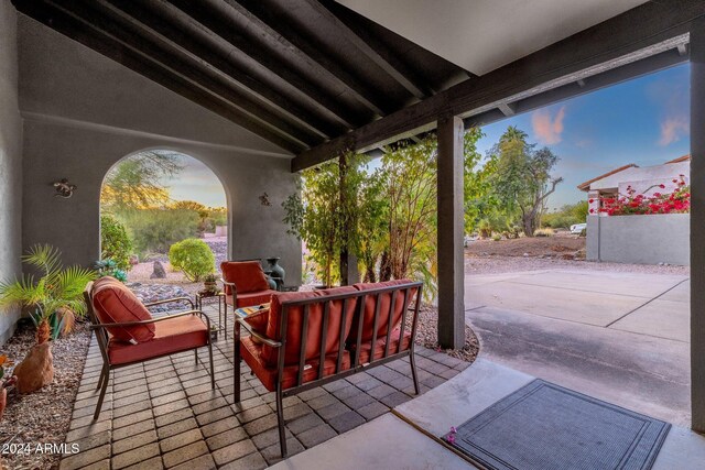 15019 N Mayflower Dr, Fountain Hills, AZ 85268 - view of patio featuring an outdoor hangout area