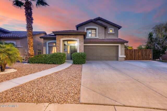 view of front facade featuring a garage