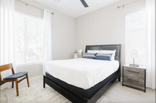 bedroom featuring ceiling fan