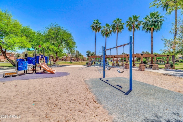 4323 S Ranger Trl, Gilbert, AZ 85297 - view of community play area