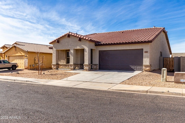 view of front facade with a garage