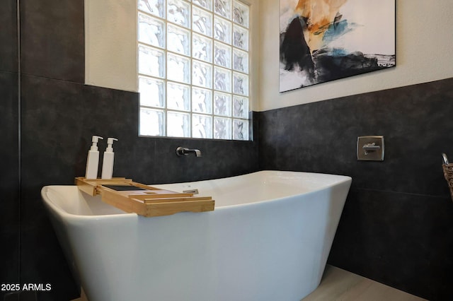 19745 N Mountain Sage Ln, Surprise, AZ 85374 - bathroom with a freestanding bath