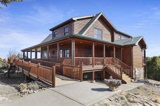 view of front of property with covered porch