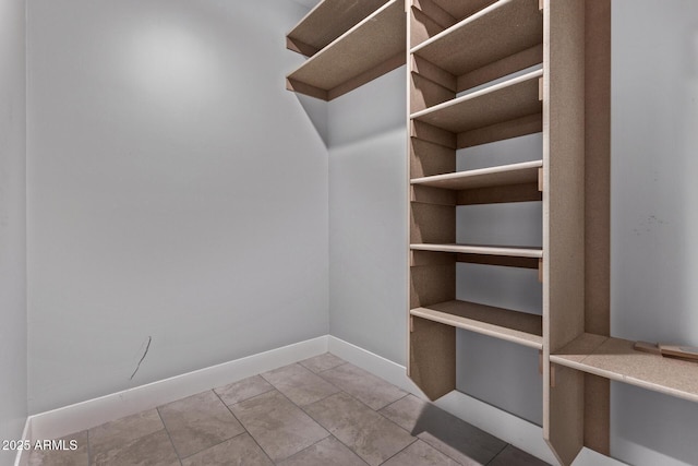 1724 N Main Dr, Apache Junction, AZ 85120 - view of spacious closet