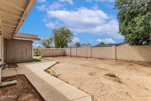 6426 W Lamar Rd, Glendale, AZ 85301 - view of fenced backyard