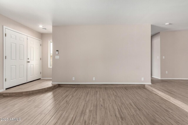 9803 N 40th Dr, Phoenix, AZ 85051 - foyer featuring light wood finished floors and baseboards