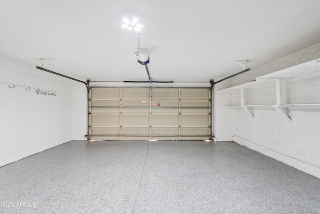 7409 E Pleasant Run, Scottsdale, AZ 85258 - view of garage