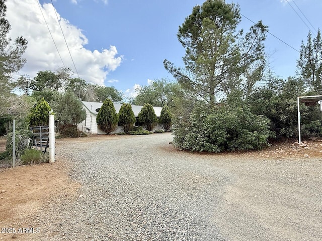 9495 E Marilyn Ln, Dewey, AZ 86327 - view of dirt / gravel driveway