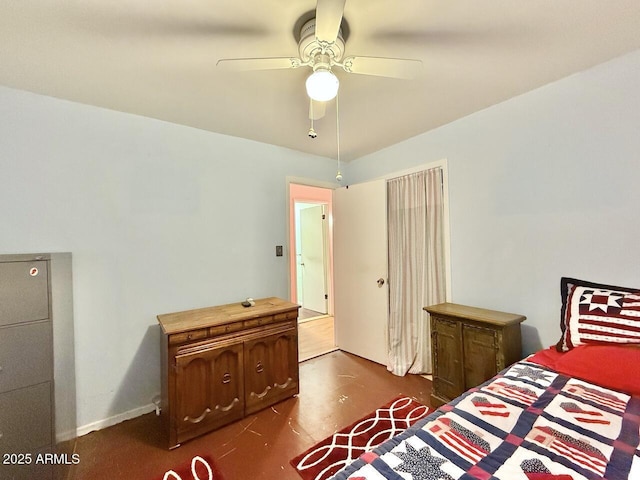 9495 E Marilyn Ln, Dewey, AZ 86327 - bedroom featuring ceiling fan and baseboards