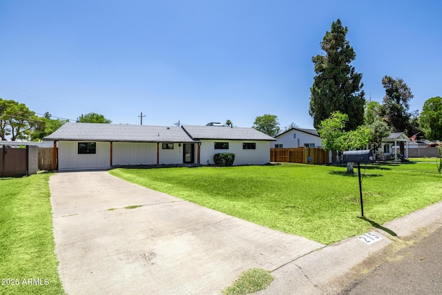 215 W Ruth Ave, Phoenix, AZ 85021 - ranch-style house with driveway