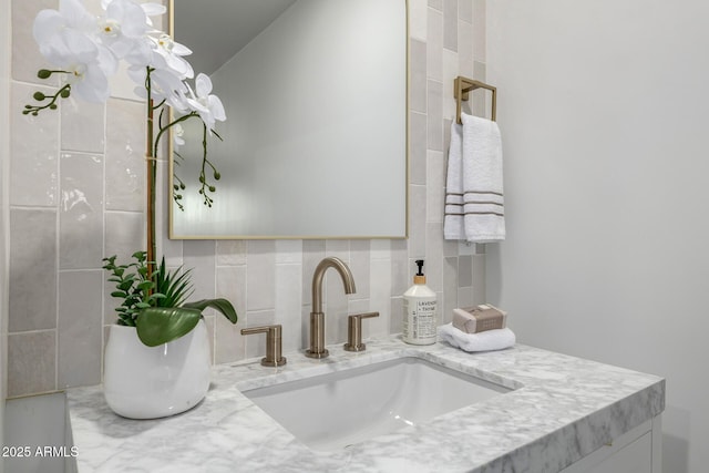 215 W Ruth Ave, Phoenix, AZ 85021 - bathroom featuring double vanity and tasteful backsplash