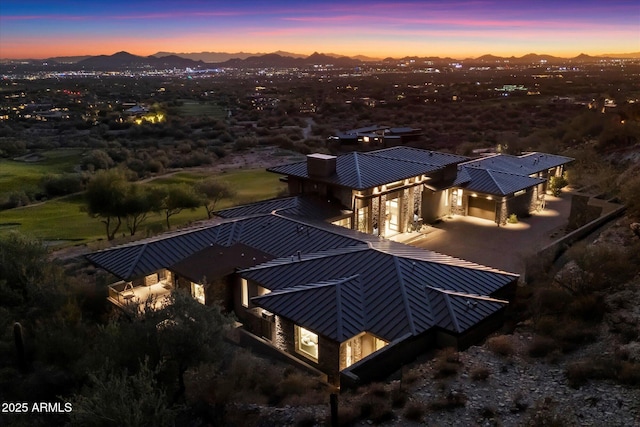 bird's eye view featuring a mountain view